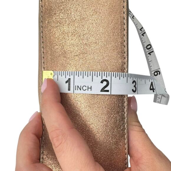 Chico's NWT Rose Gold Structured Shine Leather Pouch Cosmetic Bag Travel Case - Picture 9 of 13